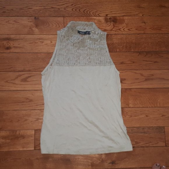 *4 for $20*  Mexx  short sleeve top - Picture 1 of 2